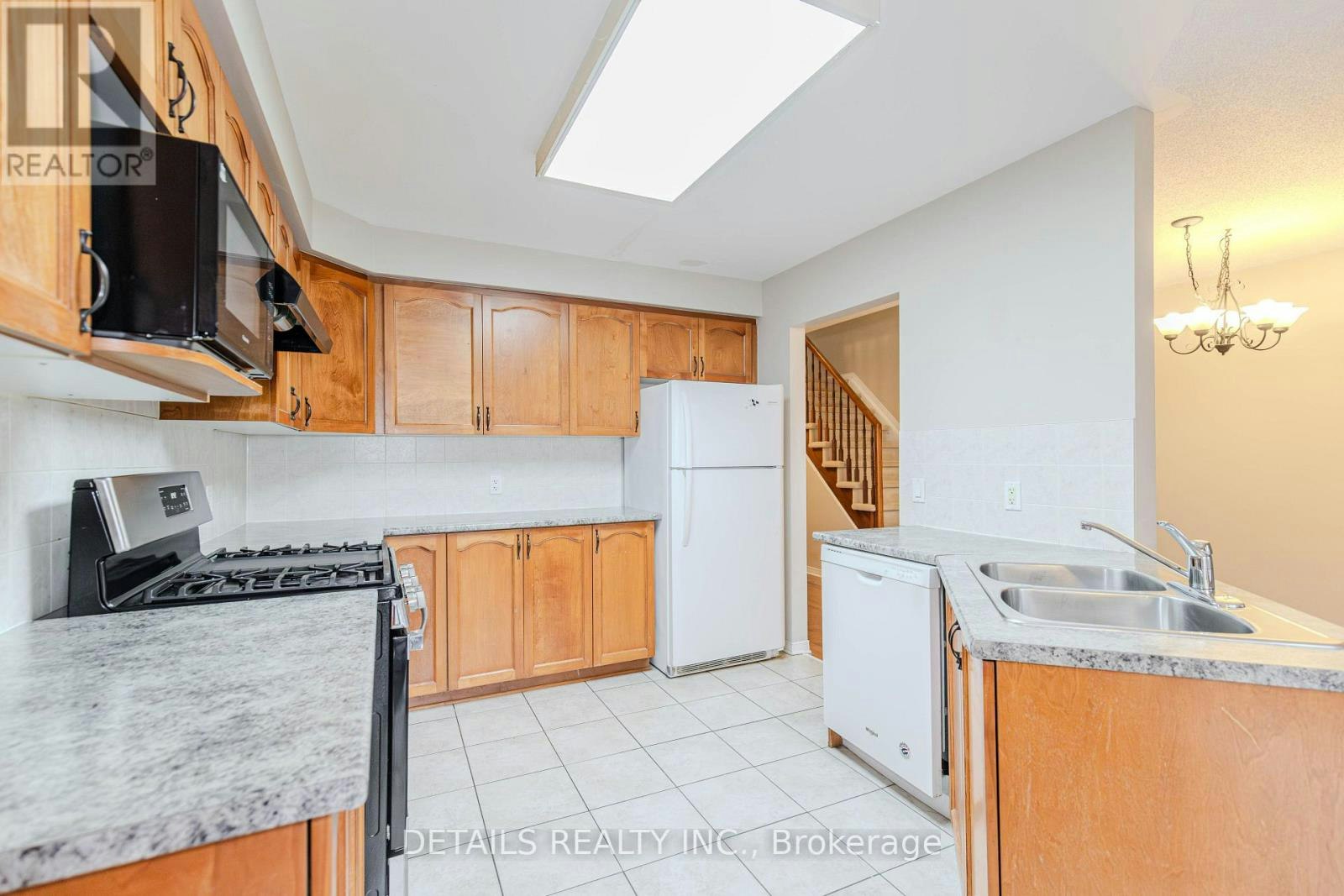 143 Gatespark Private, Ottawa, ON, K2T 1K9 - 10