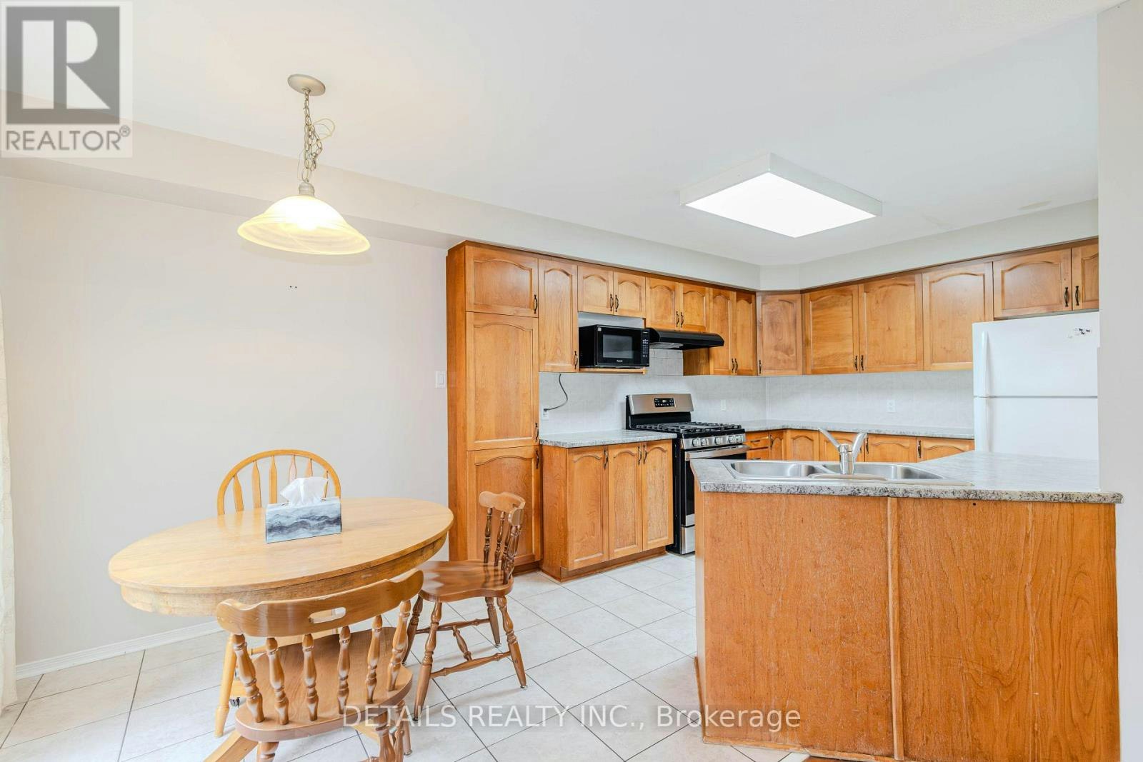 143 Gatespark Private, Ottawa, ON, K2T 1K9 - 9