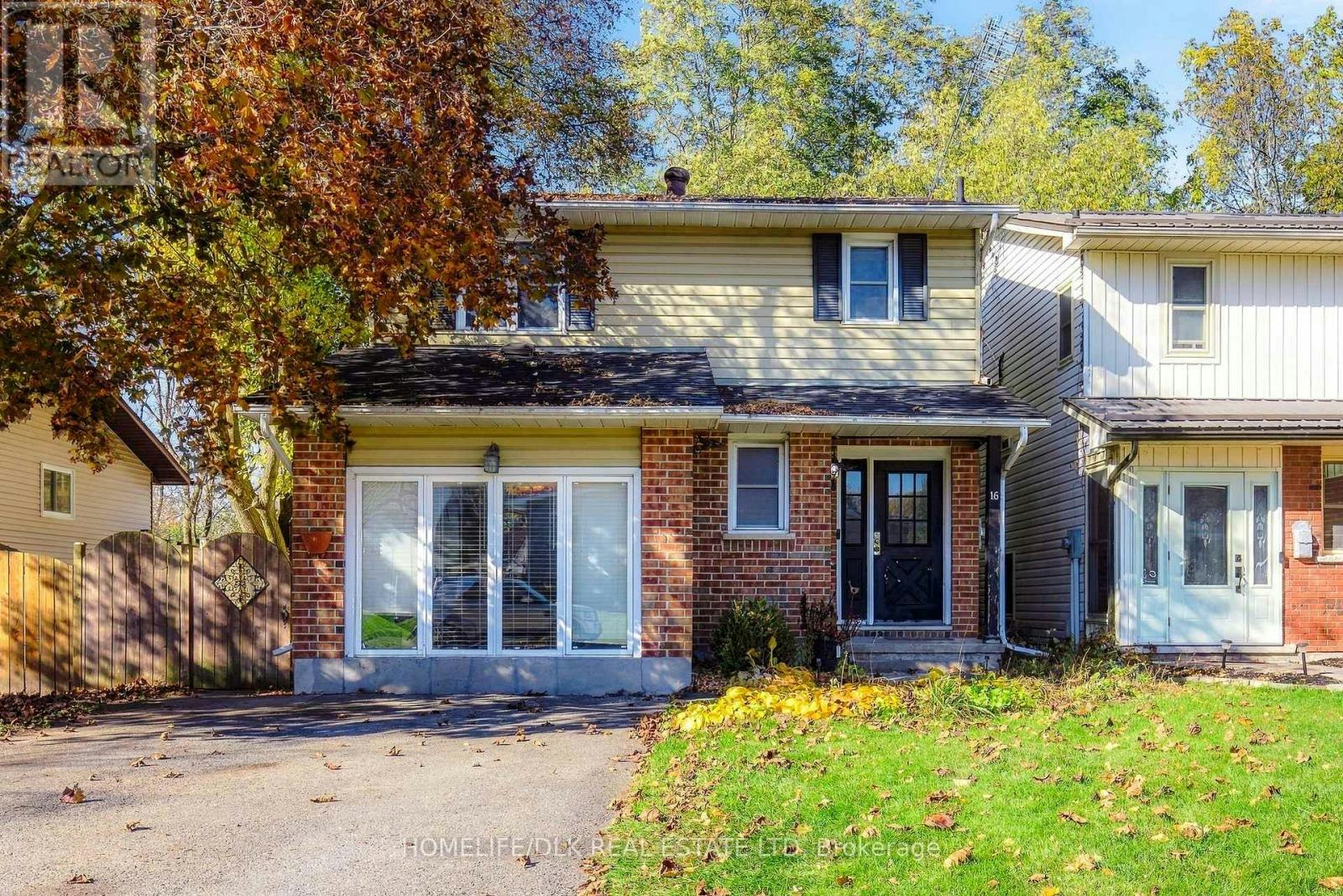 16 Karolina Street, Brockville, ON, K6V 6L4