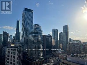 2102-22 Wellesley Street E, Toronto, ON, M4Y 1G1 - 17
