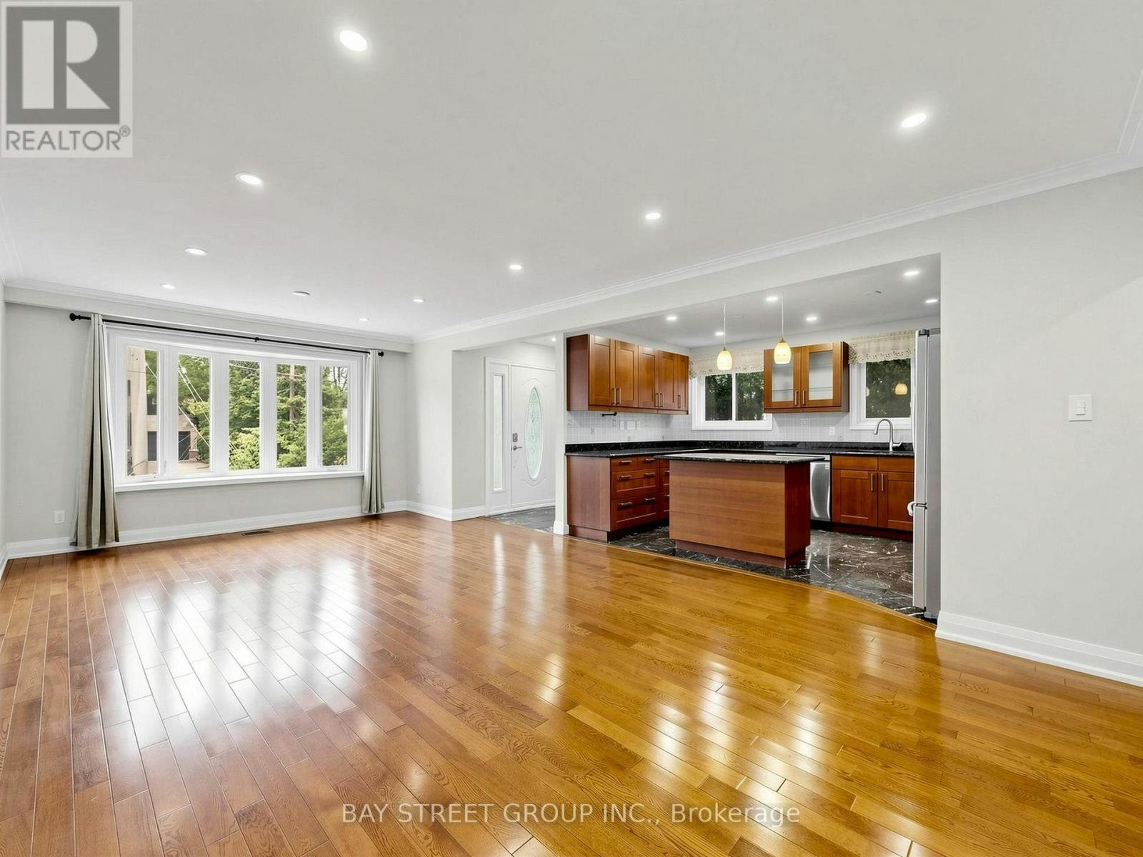 6 Albert Street, Markham, ON, L3P 2T2 - 8