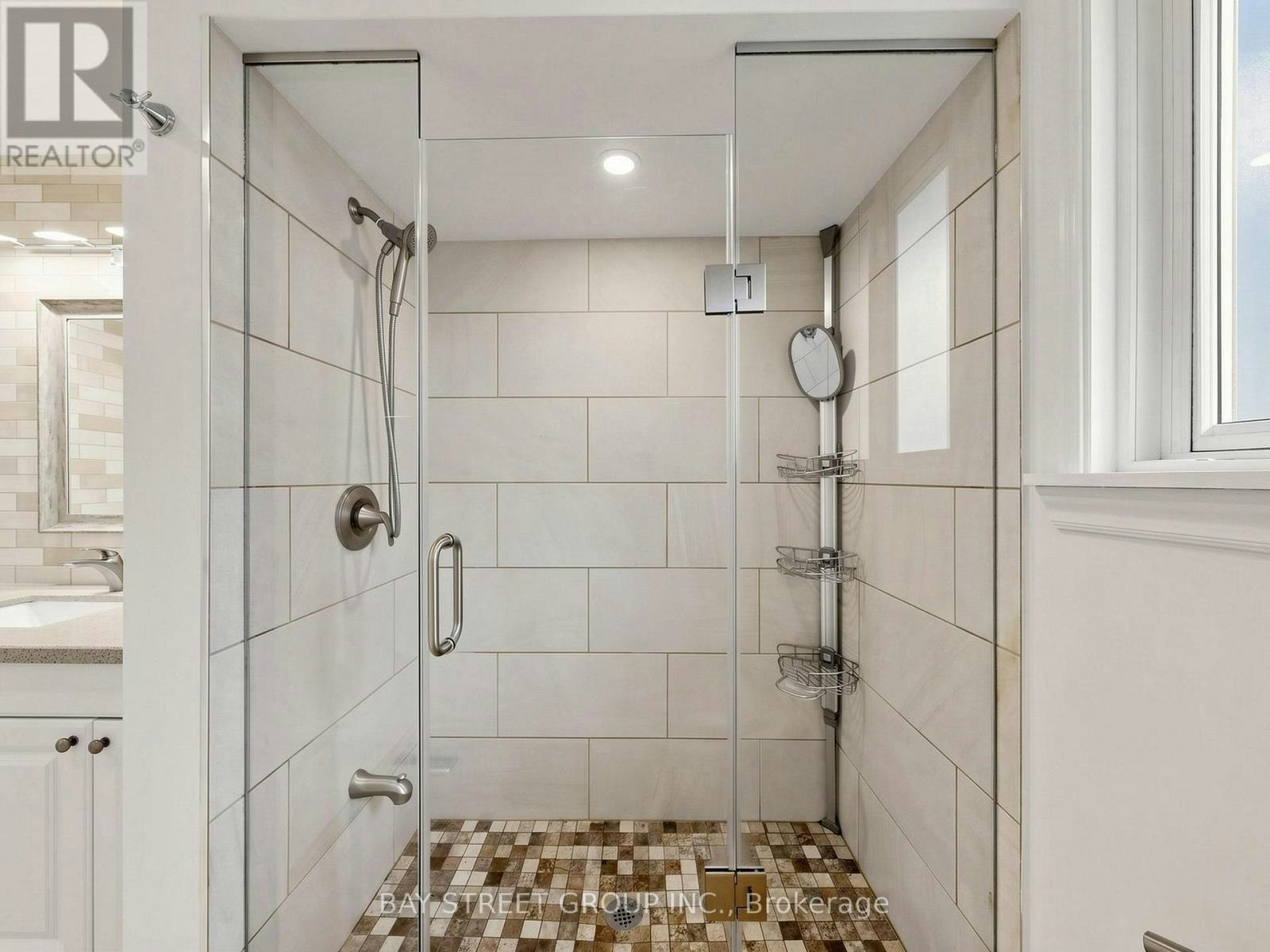 6 Albert Street, Markham, ON, L3P 2T2 - 28