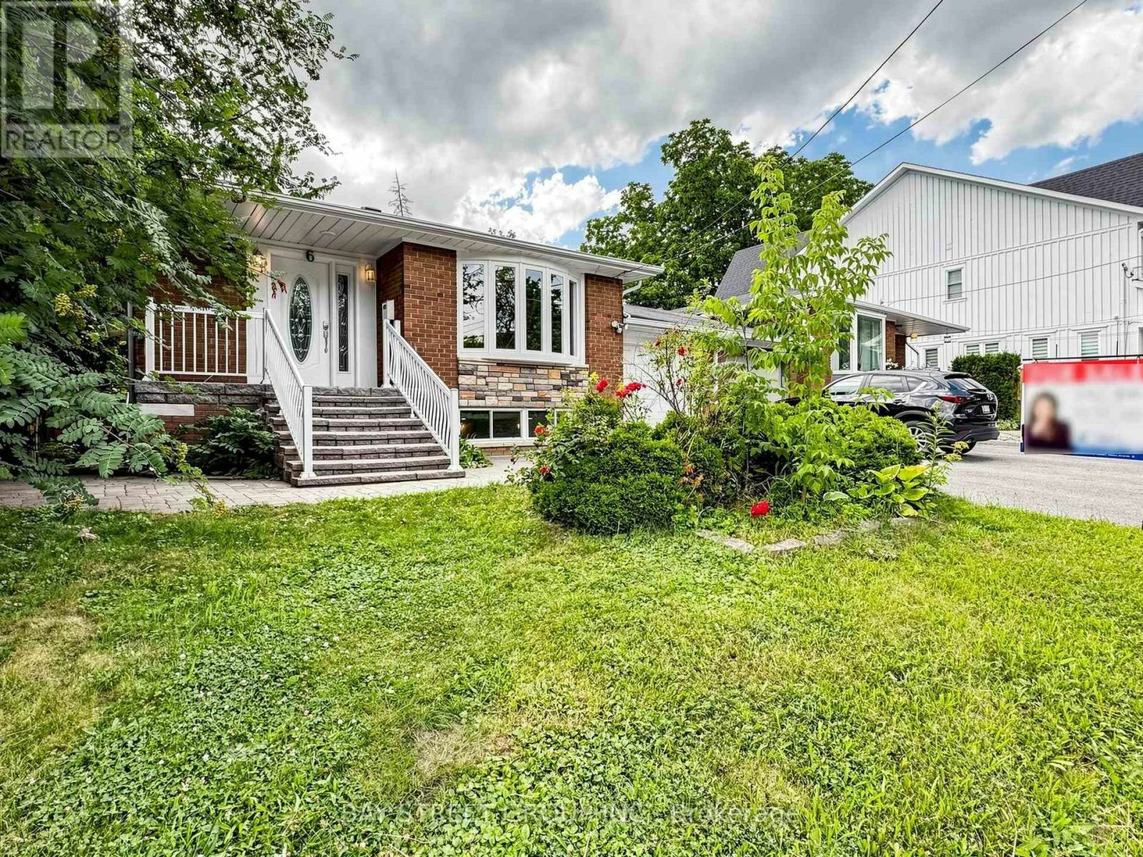 6 Albert Street, Markham, ON, L3P 2T2