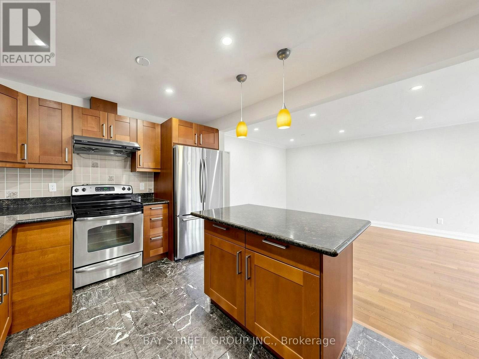 6 Albert Street, Markham, ON, L3P 2T2 - 14