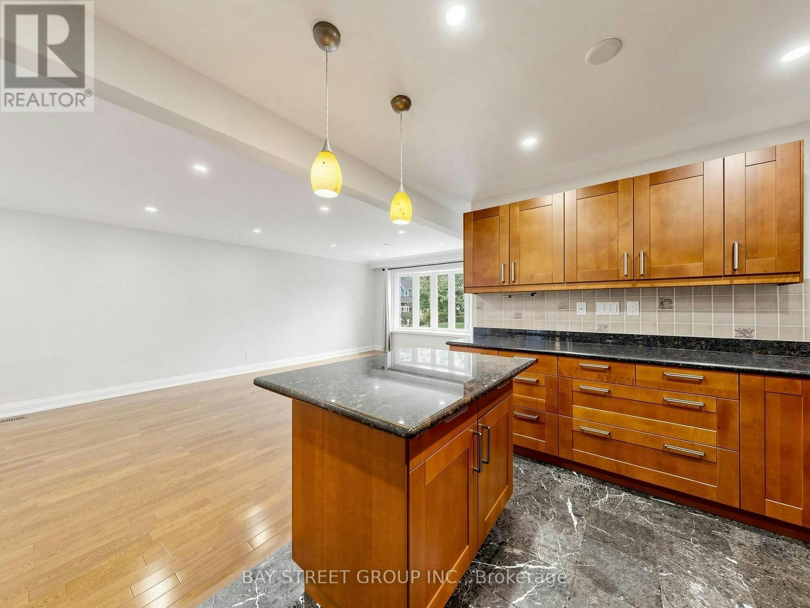 6 Albert Street, Markham, ON, L3P 2T2 - 15