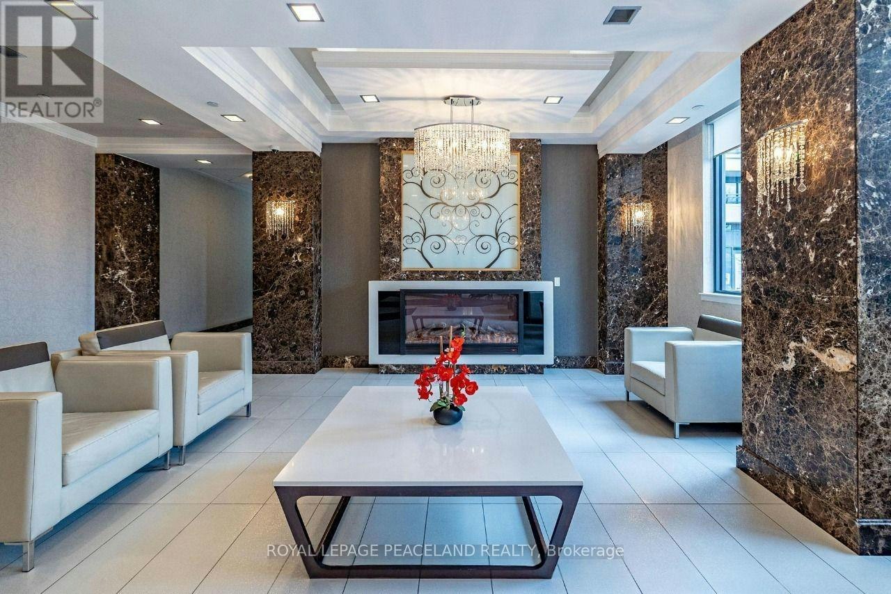 727-372 7 Highway E, Richmond Hill, ON, L4B 0C6 - 2