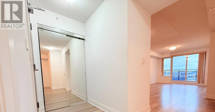 727-372 7 Highway E, Richmond Hill, ON, L4B 0C6 - 3