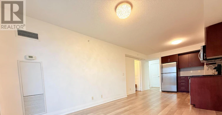 727-372 7 Highway E, Richmond Hill, ON, L4B 0C6 - 7