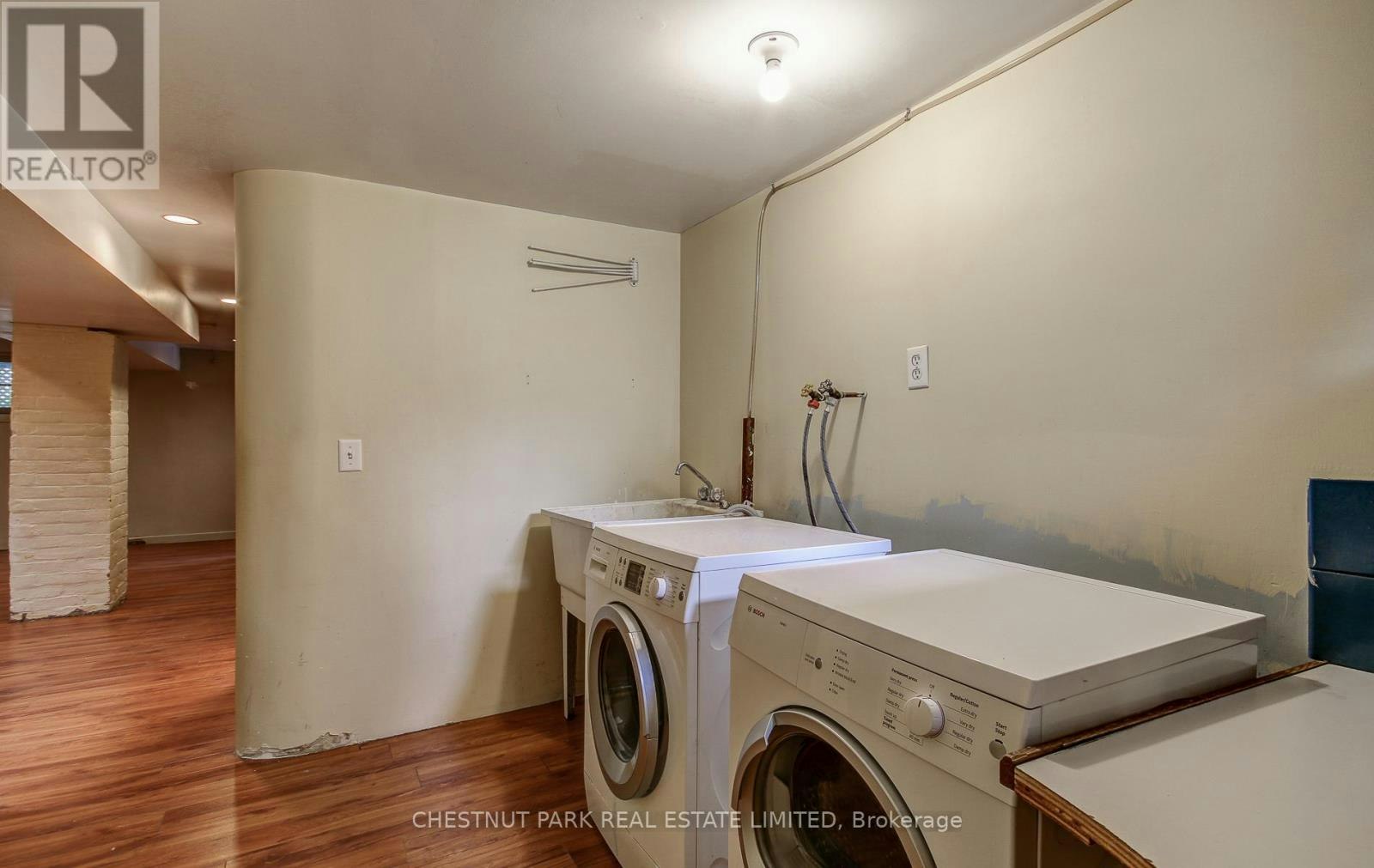 89 Fern Avenue, Toronto, ON, M6R 1K2 - 31