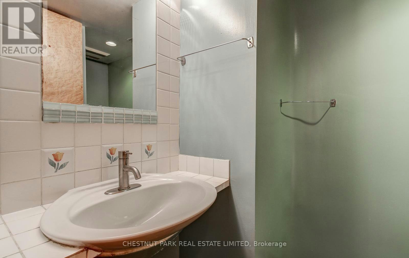 89 Fern Avenue, Toronto, ON, M6R 1K2 - 30