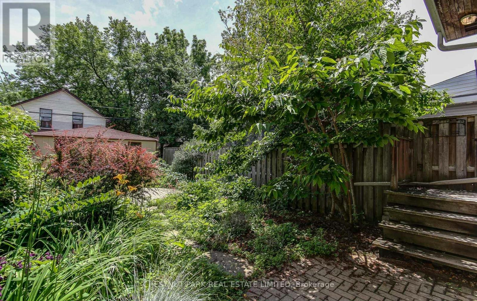 89 Fern Avenue, Toronto, ON, M6R 1K2 - 33