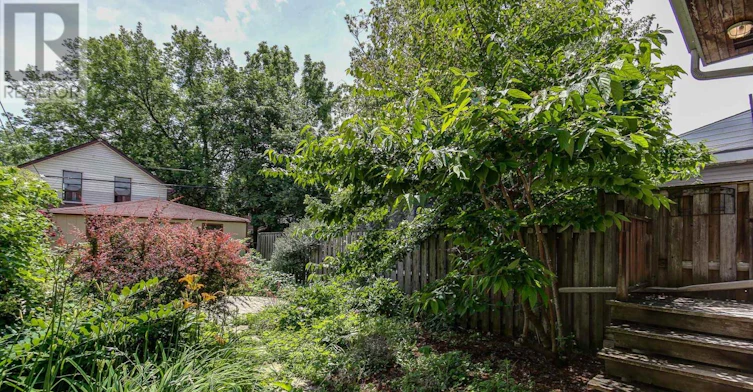 89 Fern Avenue, Toronto, ON, M6R 1K2 - 33