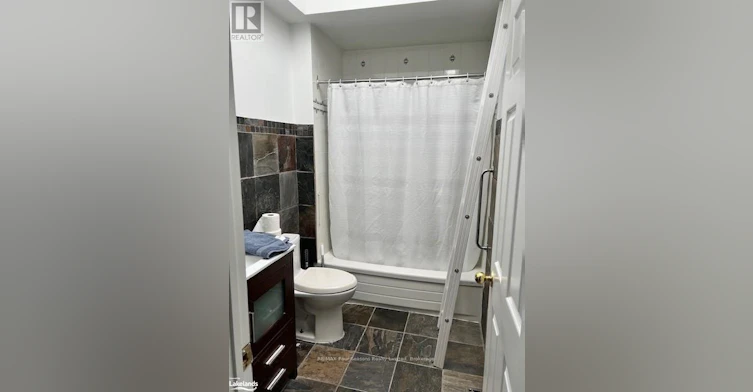 1497 Shore Lane, Wasaga Beach, ON, L9Z 1X3 - 11