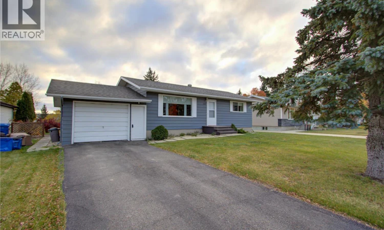 132 Bemister Drive