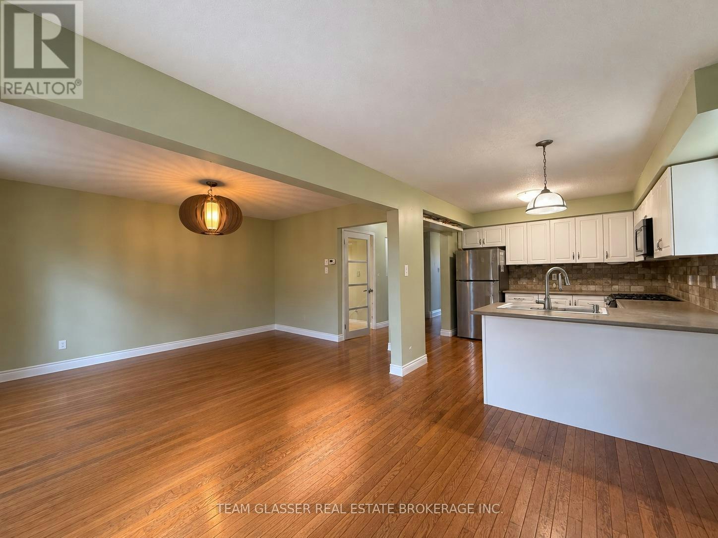 103 Rossmore Court, London, ON, N6C 6B7 - 6