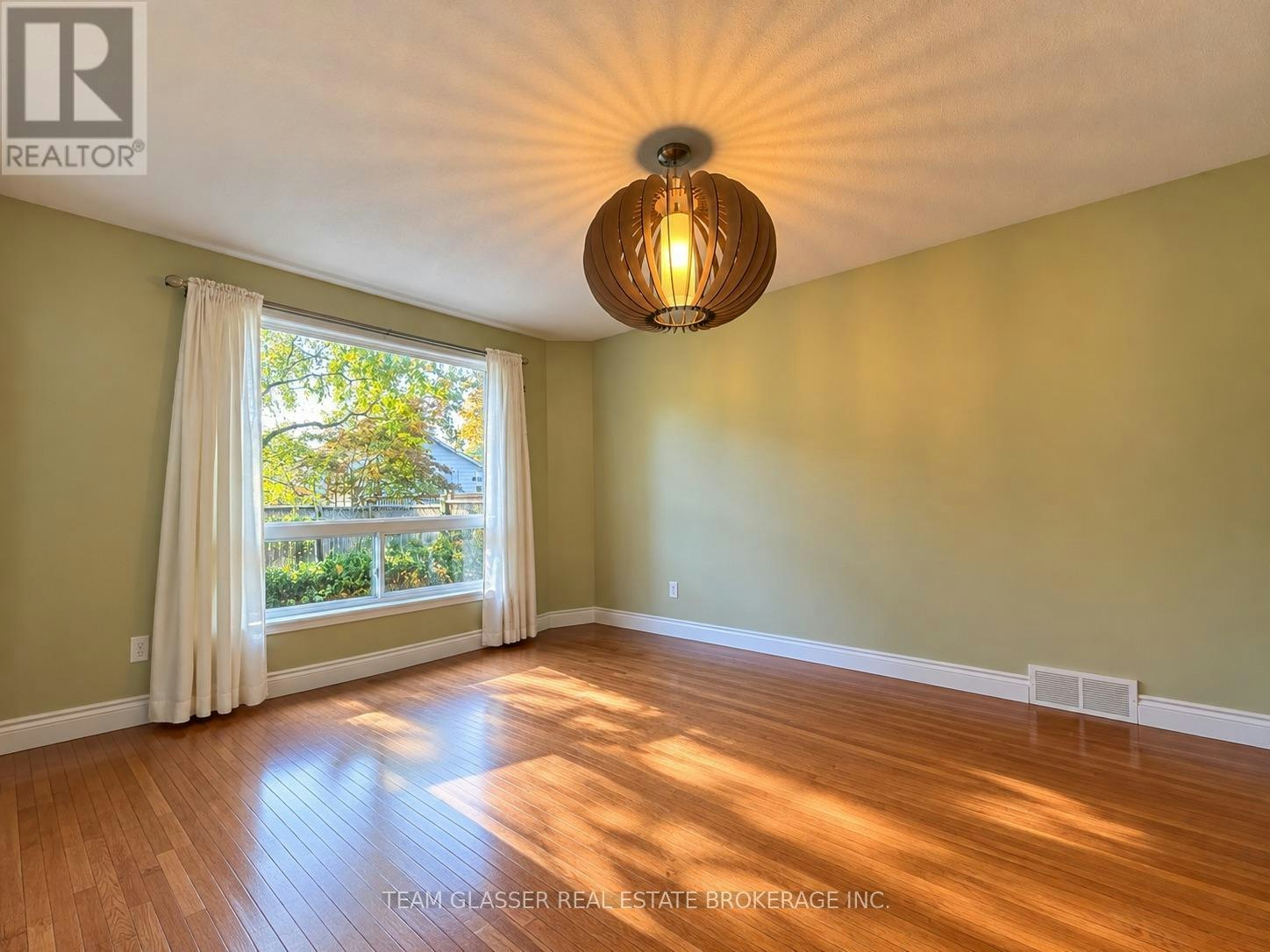 103 Rossmore Court, London, ON, N6C 6B7 - 9