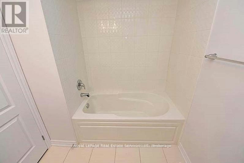 3050 Postridge Drive, Oakville, ON, L6H 0R9 - 12