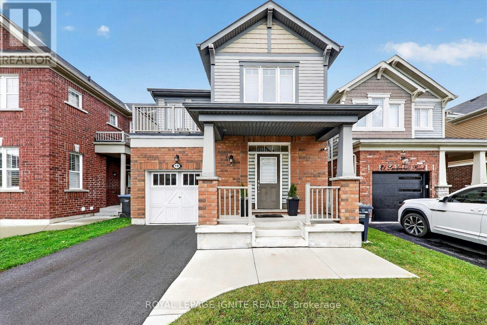 19 Leadenhall Road, Brampton, ON, L7A 4G4