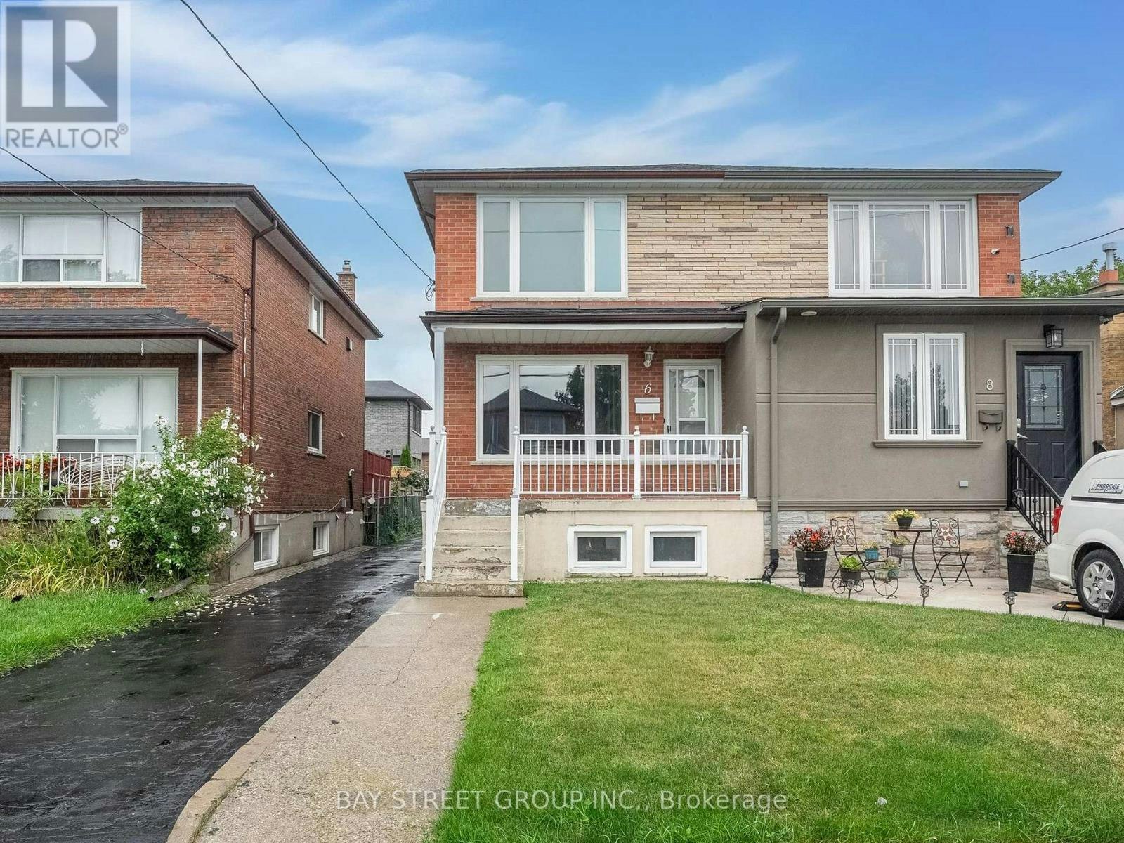 6 Moira Avenue, Toronto, ON, M1K 1B6