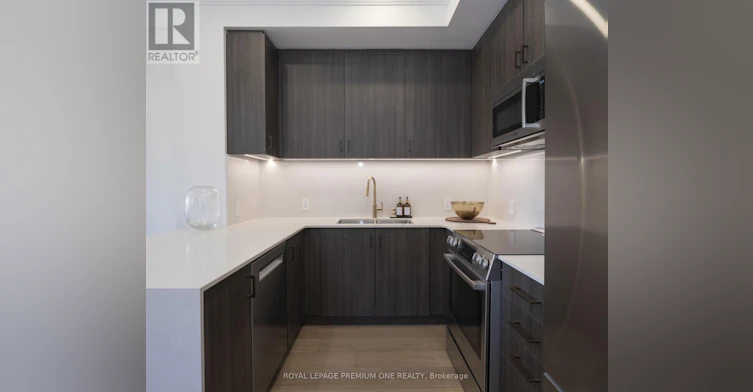 39-30 Commerce Trail, Toronto, ON, M6N 0C2 - 14