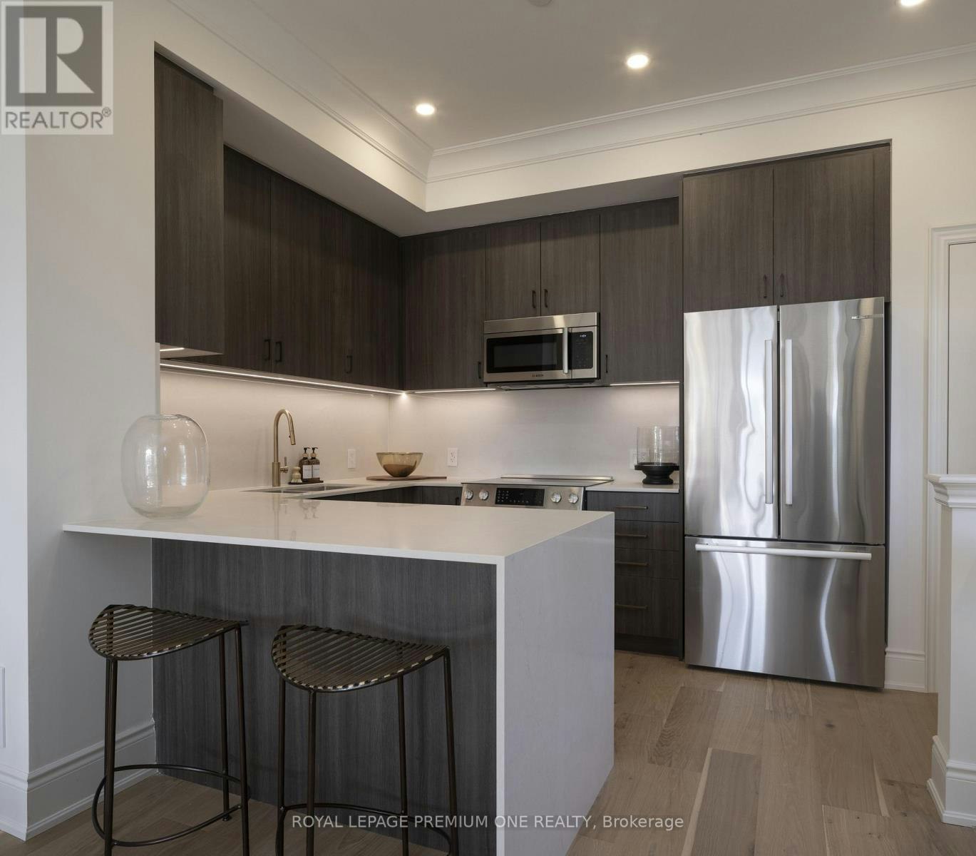 39-30 Commerce Trail, Toronto, ON, M6N 0C2 - 13