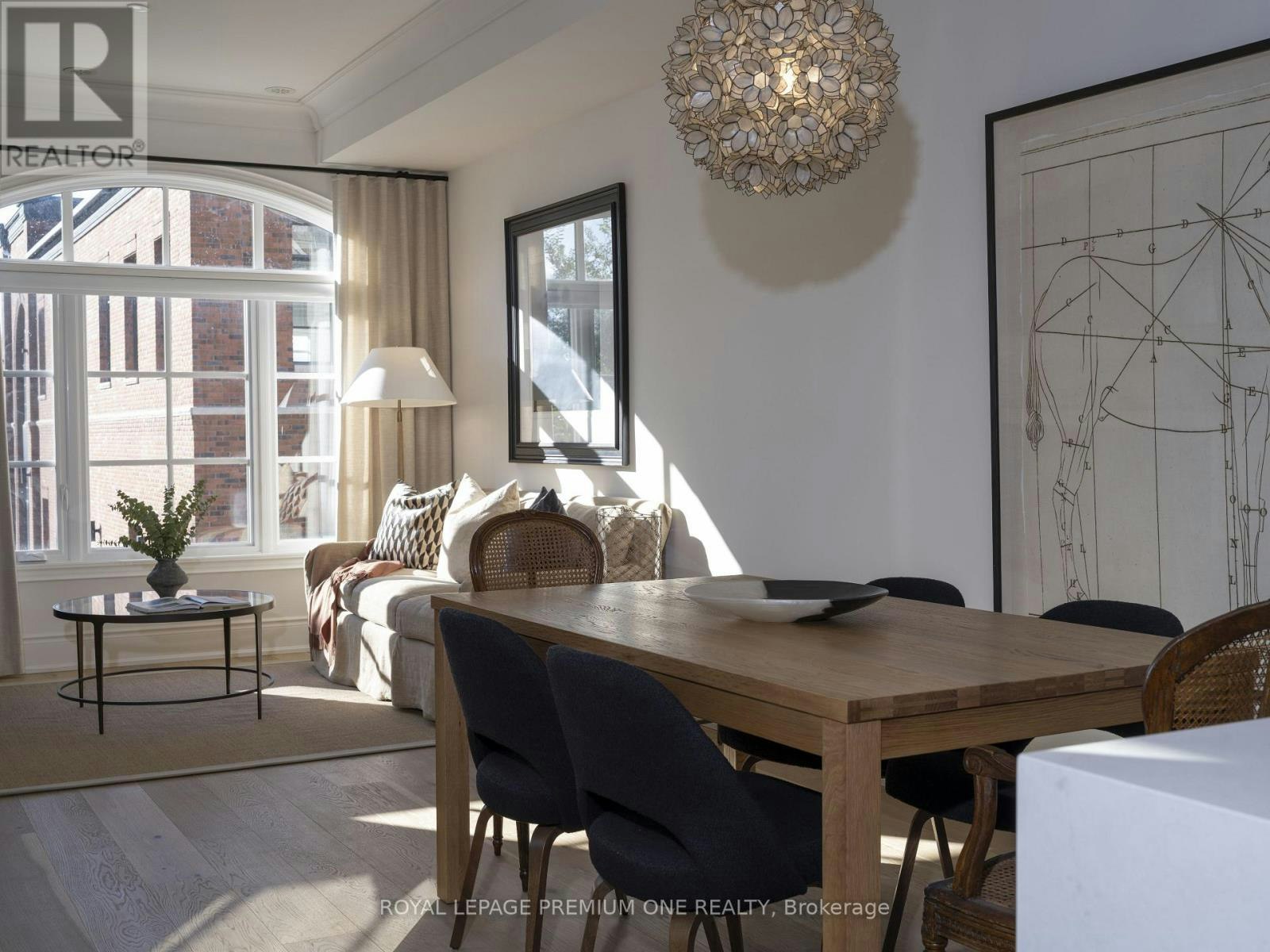 39-30 Commerce Trail, Toronto, ON, M6N 0C2 - 5