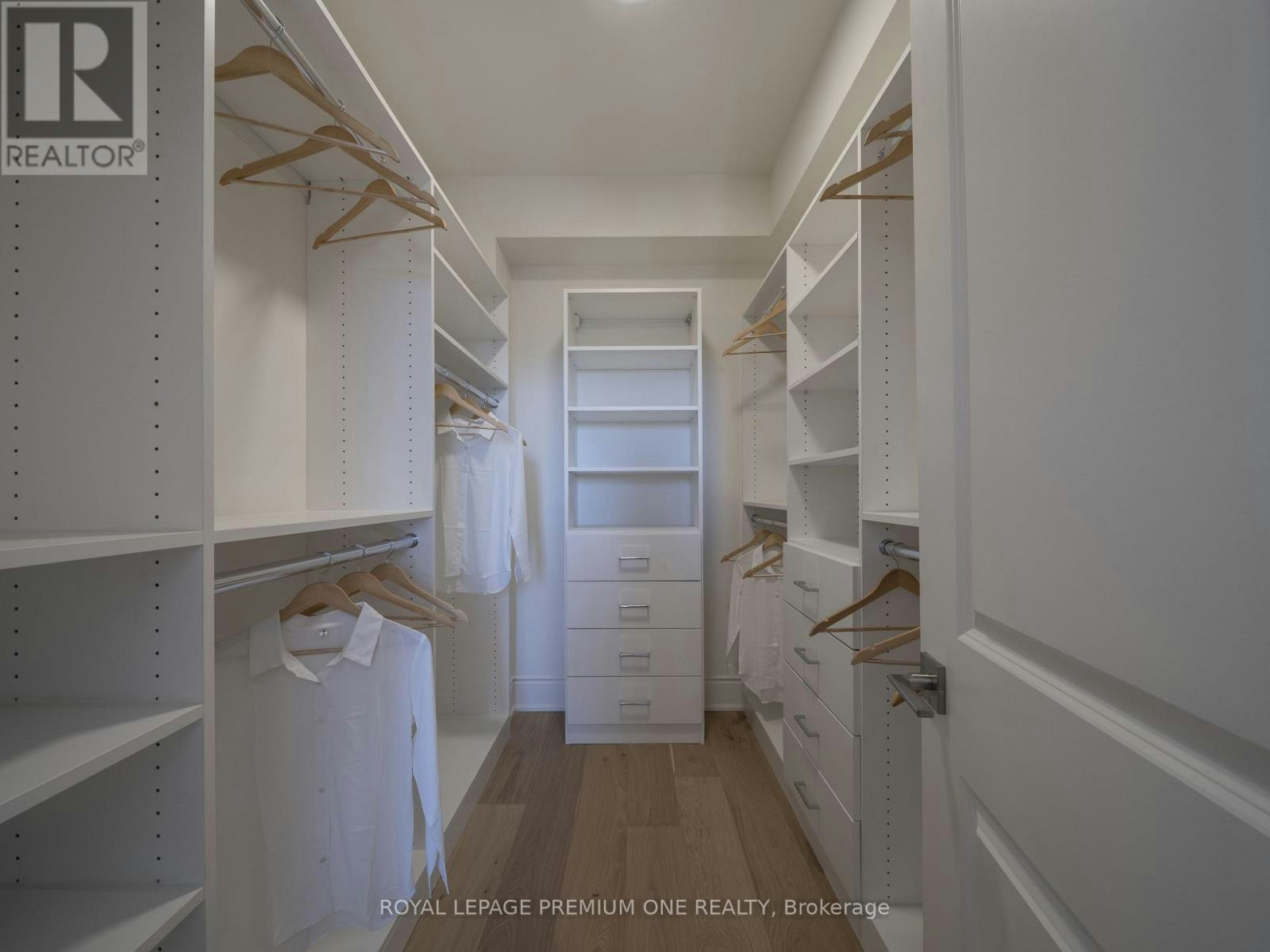 39-30 Commerce Trail, Toronto, ON, M6N 0C2 - 22
