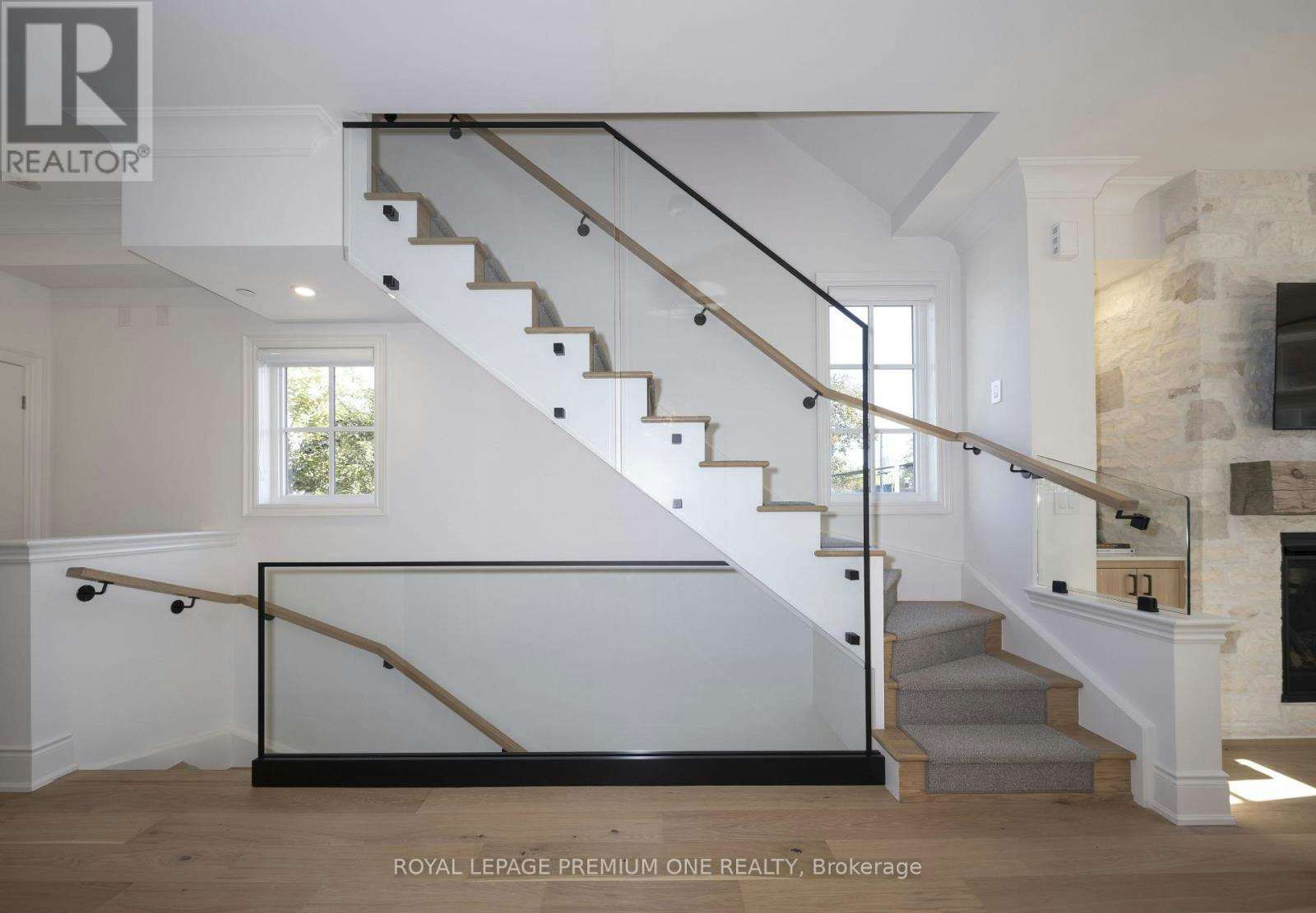 39-30 Commerce Trail, Toronto, ON, M6N 0C2 - 9