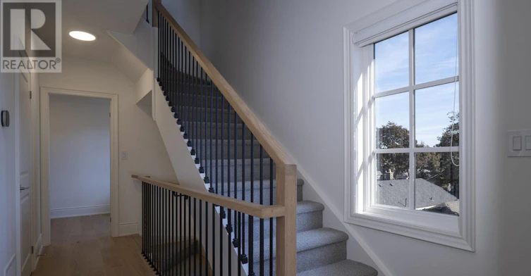 39-30 Commerce Trail, Toronto, ON, M6N 0C2 - 28