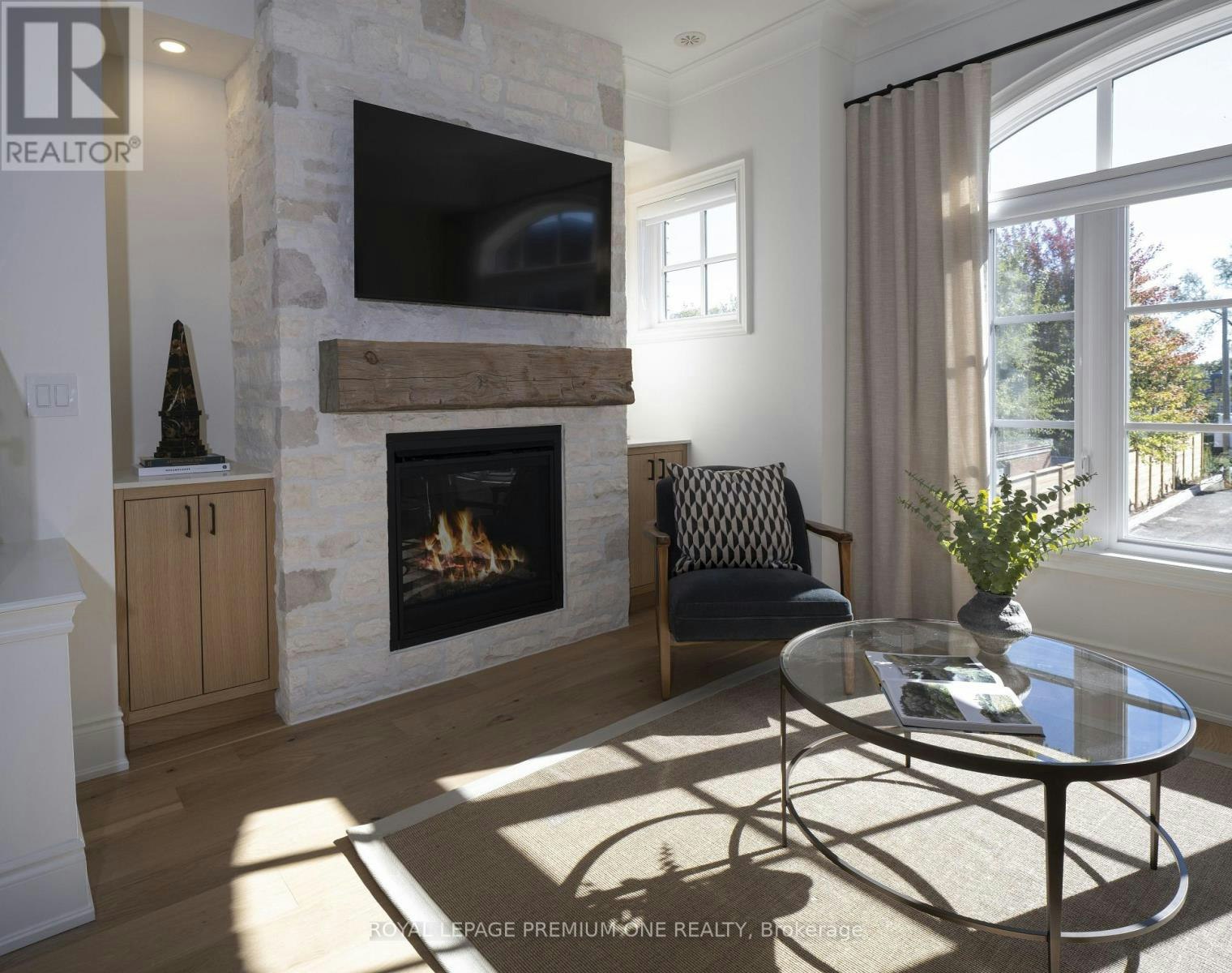 39-30 Commerce Trail, Toronto, ON, M6N 0C2 - 12