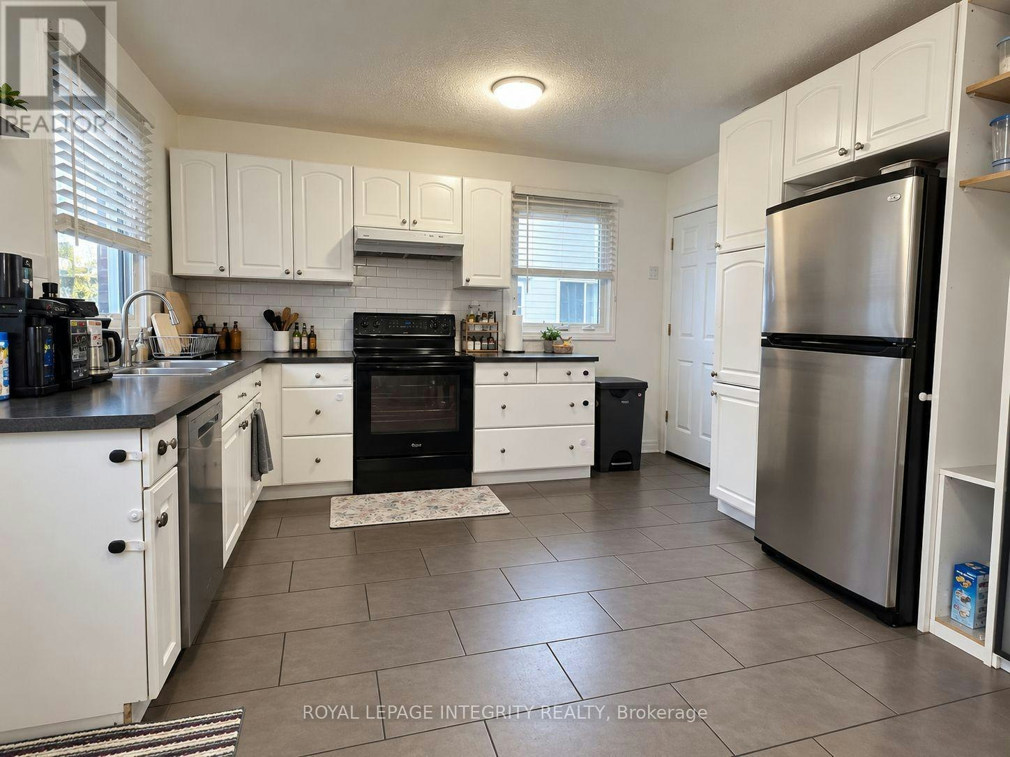 UPPER-58 Binscarth Crescent, Ottawa, ON, K2L 1S1 - 3