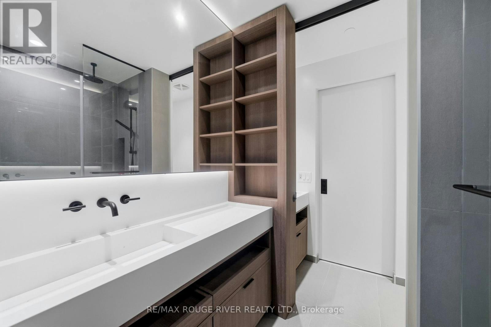 3808-55 Charles Street E, Toronto, ON, M4Y 0J1 - 17