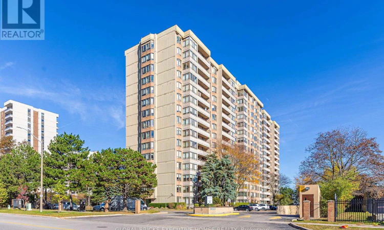 1404-5 Lisa Street