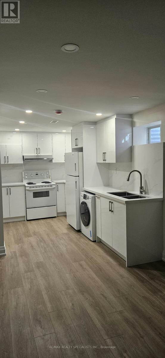 BASEMENT-6419 Chaumont Crescent, Mississauga, ON, L5N 2M7