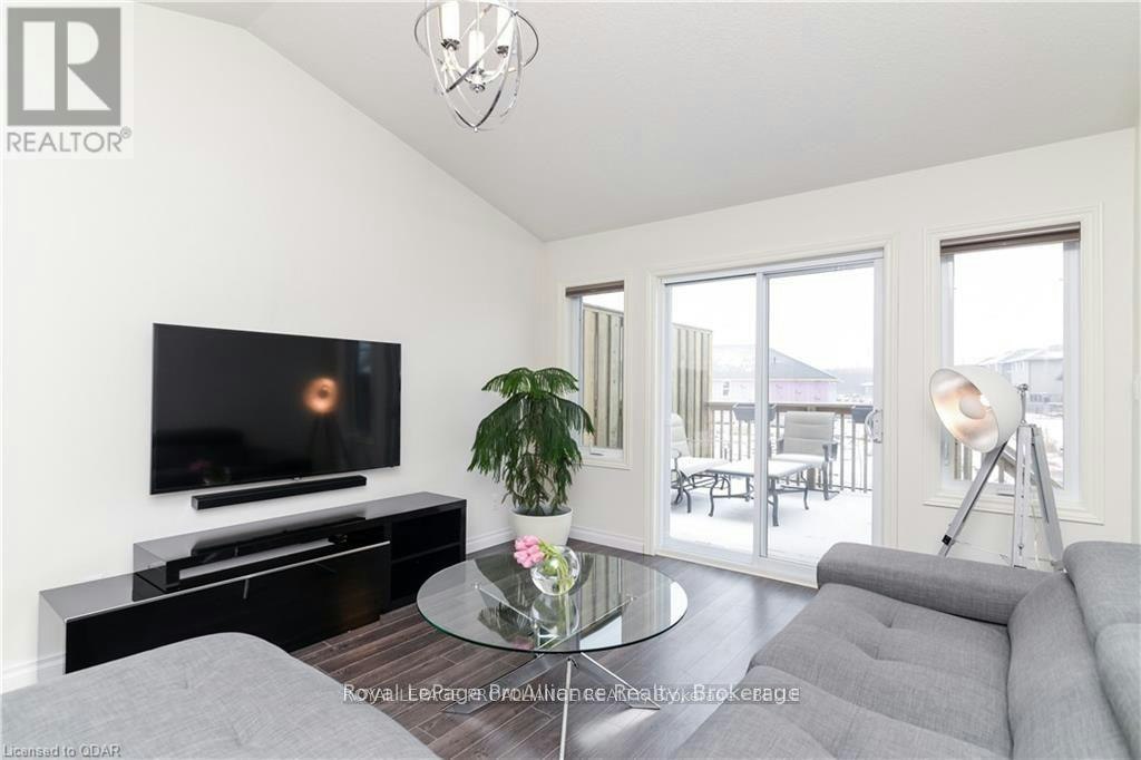 31 Chinook Street, Belleville, ON, K8P 0C6 - 13