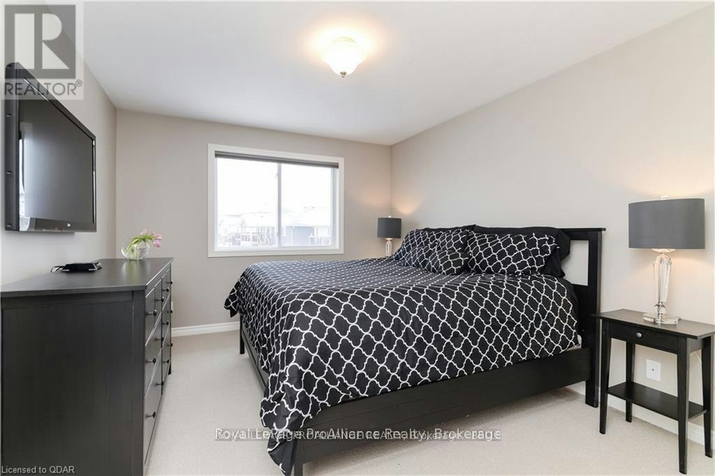 31 Chinook Street, Belleville, ON, K8P 0C6 - 17