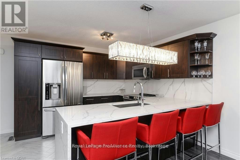 31 Chinook Street, Belleville, ON, K8P 0C6 - 4