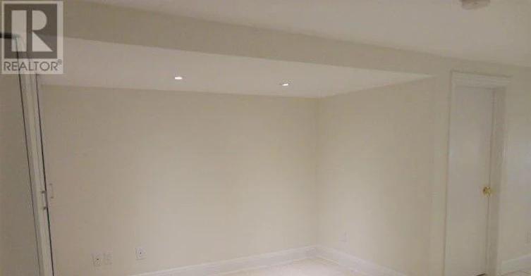 BSMT-190 Wineva Avenue, Toronto, ON, M4E 2T4 - 9