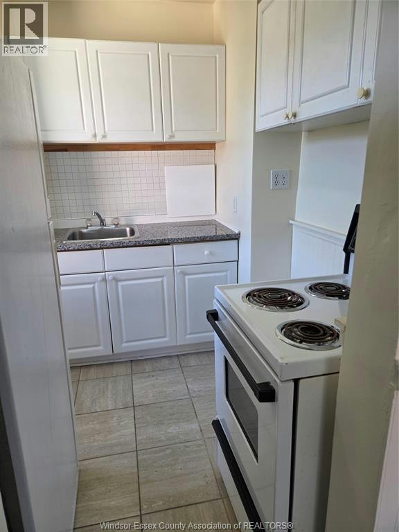 2-285 Elliott Street West, Windsor, ON, N9A 5Y9 - 13