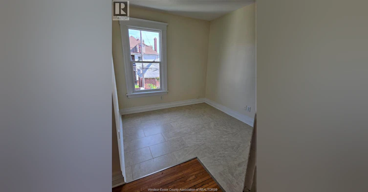 2-285 Elliott Street West, Windsor, ON, N9A 5Y9 - 11