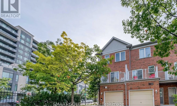 76E Leitchcroft Crescent