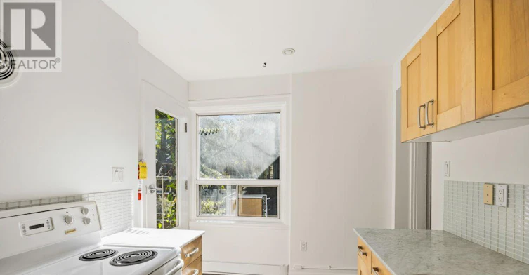 2B-483 Parkside Drive, Toronto, ON, M6R 2Z9 - 14
