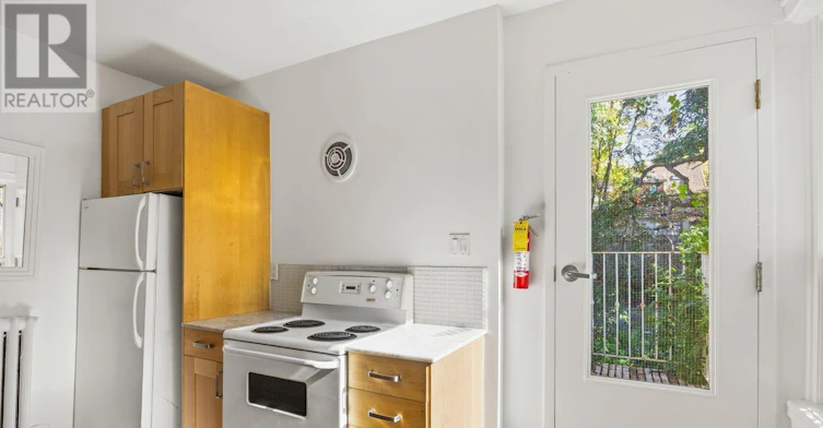 2B-483 Parkside Drive, Toronto, ON, M6R 2Z9 - 12
