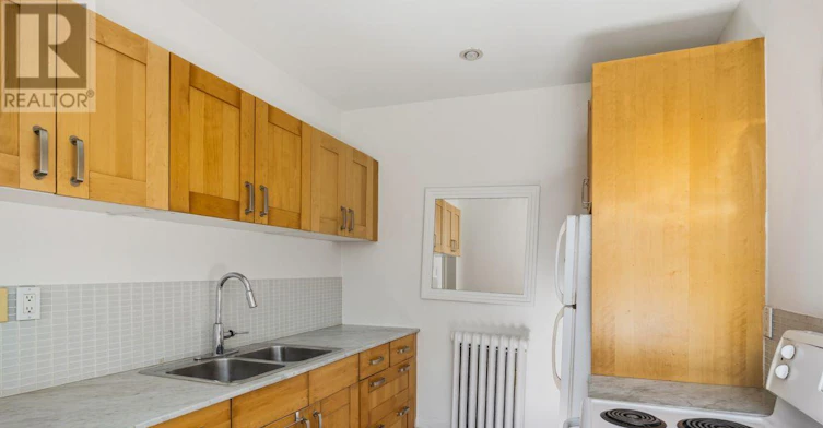 2B-483 Parkside Drive, Toronto, ON, M6R 2Z9 - 13