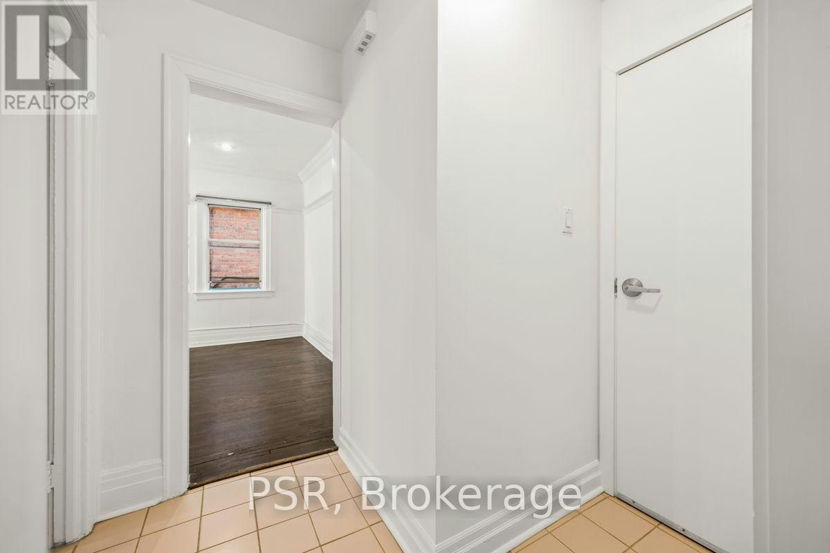 2B-483 Parkside Drive, Toronto, ON, M6R 2Z9 - 4