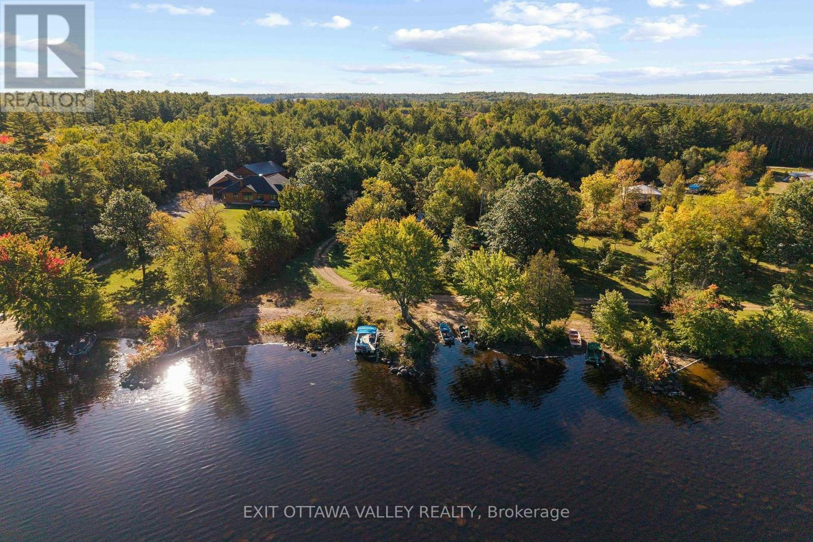 1060C Rantz Road, Petawawa, ON, K8H 2W8