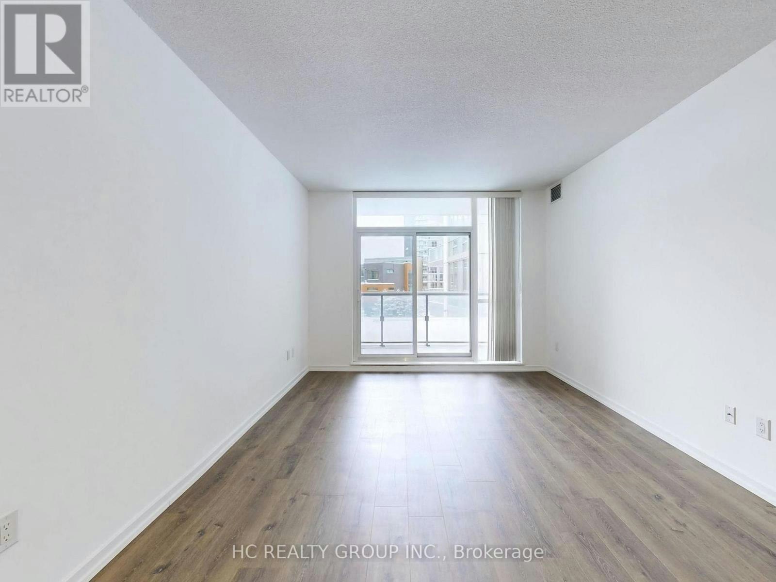 229-70 Forest Manor Road, Toronto, ON, M2J 0A9 - 2
