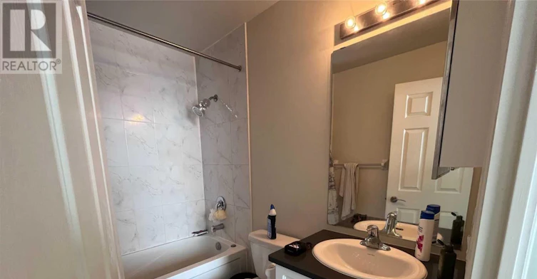 1015-339 Rathburn Road W, Mississauga, ON, L5B 0K6 - 6