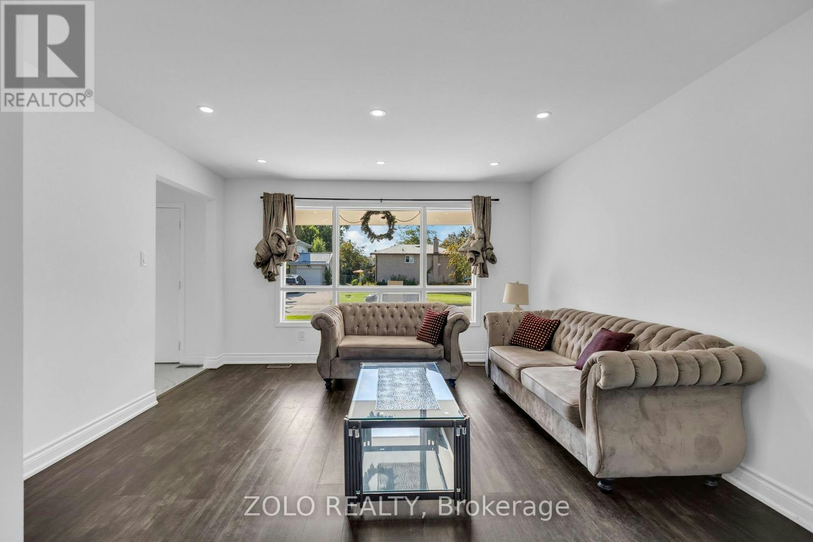 43 Davies Crescent, Barrie, ON, L4M 2M4 - 7