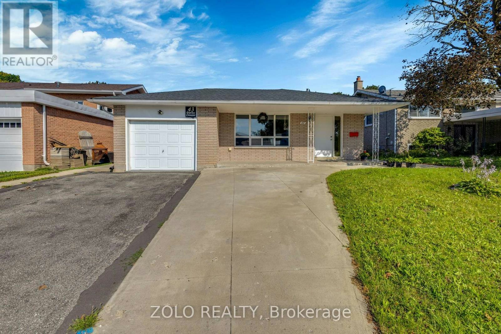 43 Davies Crescent, Barrie, ON, L4M 2M4 - 3